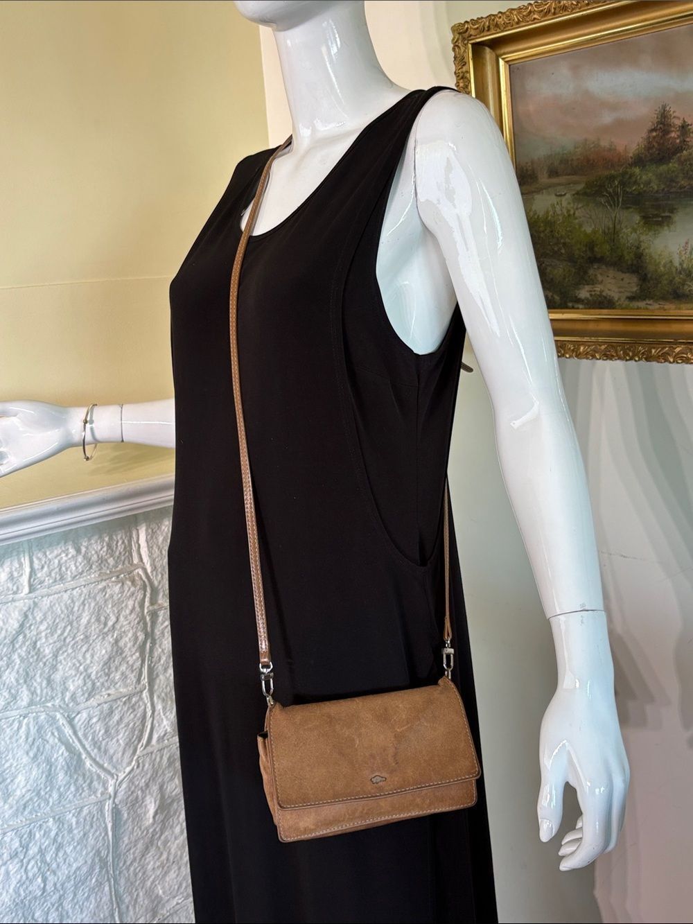 Roots Tribe Leather “Wallet On A String” Convertible Crossbody Wallet